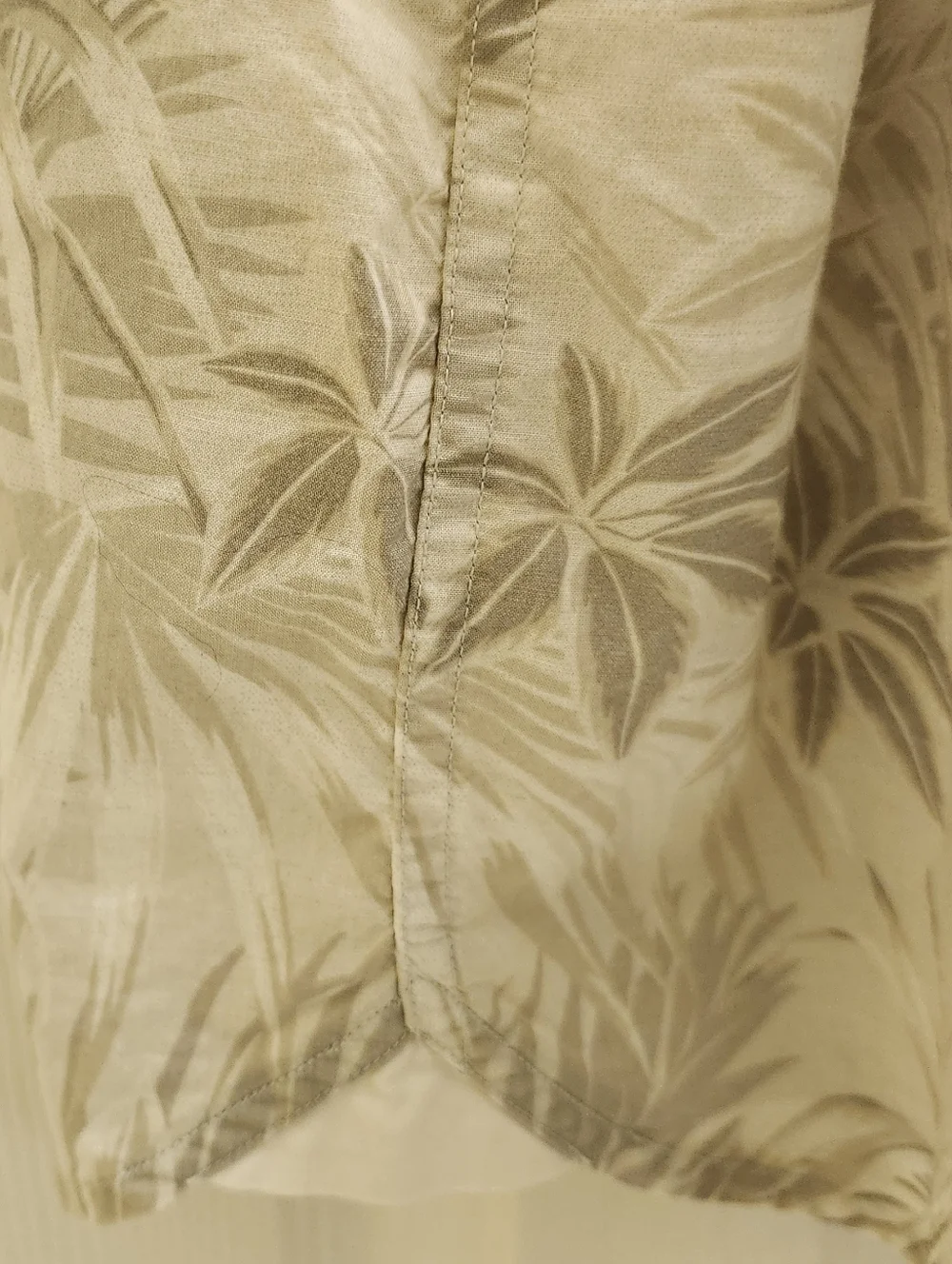 Tommy Bahama Notre Dame 100% Pima Cotton Floral  Button-Down Shirt XXL - Picture 8 of 11